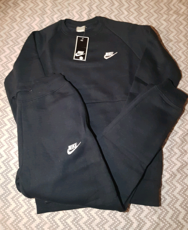 nike tracksuit full set